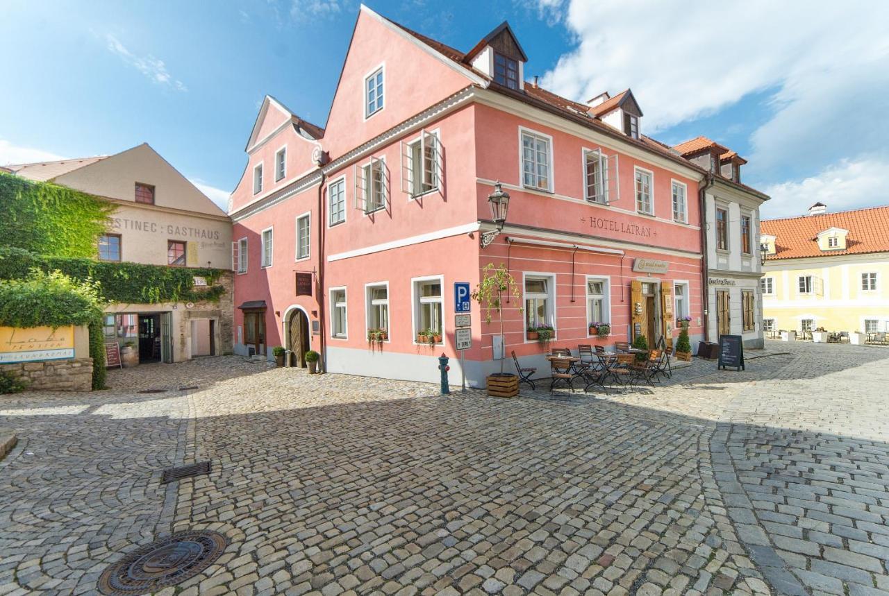 拉特朗酒店 Český Krumlov 外观 照片